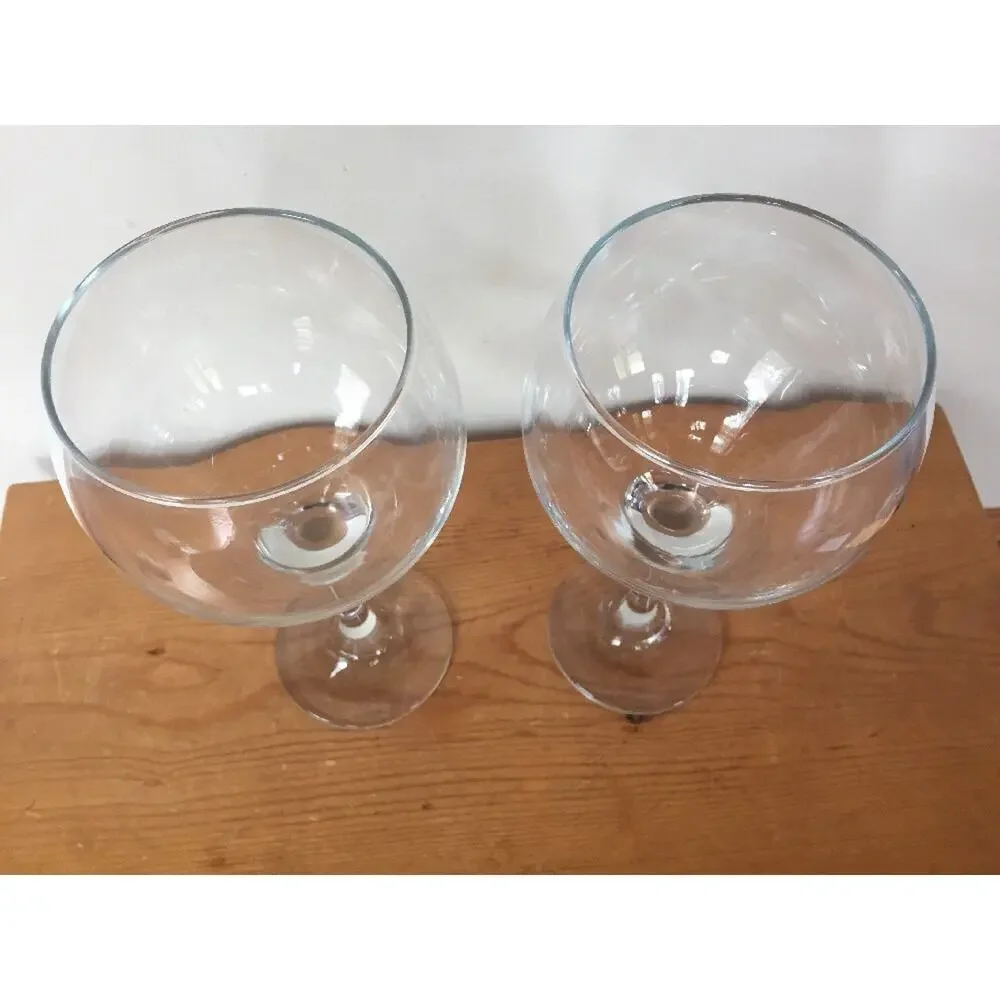 Pair 2 Vintage Bill Healy Signed Stemmed Red Wine Bucket Drinking Glasses Clear